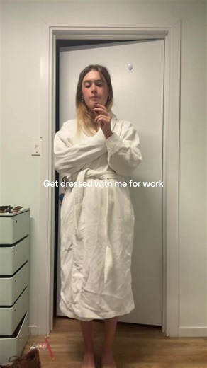 Get Dressed for Work: Outfit Inspiration