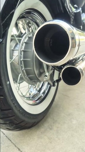 Aftermarket Exhaust by Delkevic for Suzuki Boulevard C50T | Exhaust | Motorcycle | Sound #shorts