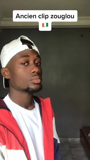 Ancien clip zouglou qui fait rire ! 😂