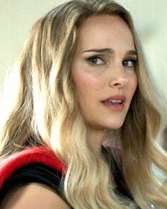 43K views · 3.4K reactions | #ThorLoveAndThunder Finally Explains Why Thor And Jane Broke Up | Looper | Facebook