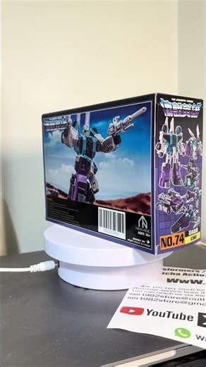 Wanna see 5.24 inches of Transformers perfection? 🎥 The NEWAGE NA H74 CHO Sixshot Mini Robot