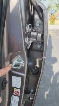 2019 Toyota Innova, manual transmission, original paint throughout. Contact 0983.065.038