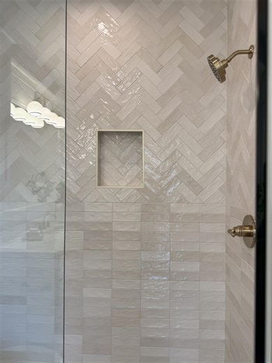 Home Design and Decor | Saw this at a model home today and fell in love with the shower tile pattern change to herringbone on the upper half | Facebook