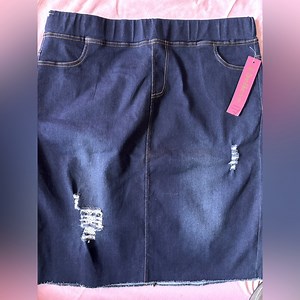 I Believe Jean Mini Skirt  2X Distressed Blue Denim New