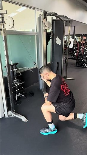 Kneeling row SA high cable