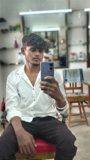 1Tap on a clip to paste it in the text box. #codepad