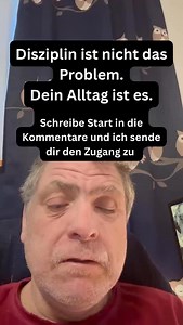 Disziplin ist nicht dein Problem. Dein Alltag ist es. Du weißt längst, was du tun müsstest. Du hast genug Bücher gelesen. Genug Videos gesehen. Genug neu angefangen. Und trotzdem kippst du immer wieder raus. Nicht, weil du zu schwach bist. Nicht, weil du faul bist. Sondern weil dein Alltag dich frisst. 👉 Zu viele Entscheidungen. 👉 Keine klare Struktur. 👉 Alles gleichzeitig. 👉 Nichts richtig. Disziplin kann das nicht lösen. Willenskraft auch nicht. Was du brauchst, ist ein System, das dich tr