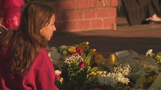 FSU holds vigil for shooting victims