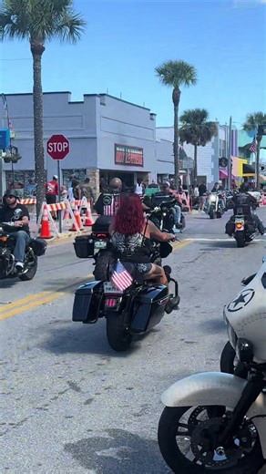 American Bikers. 🇺🇸 #USA #harleydavidsonmotorcycles #motorcycle #bike #biketoberfest