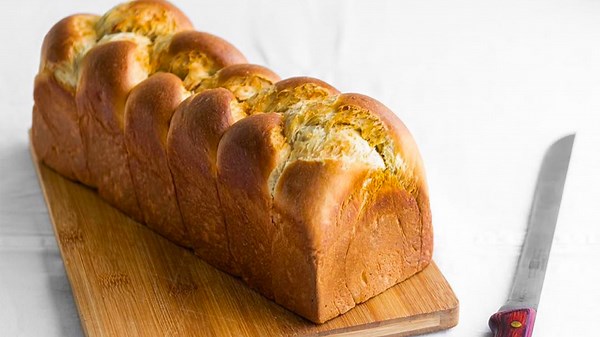 Incredible Coca-Cola Bread Hack – No Long Wait, Perfectly Soft & Tasty!