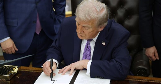 Trump takes aim at state regulations for AI with new executive order