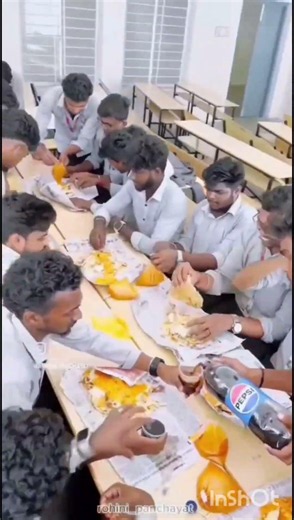 clg life 📈 memories ♥️ vibes #automobile #viral #clgfun #love #youtubeshorts #craze #cartgirl