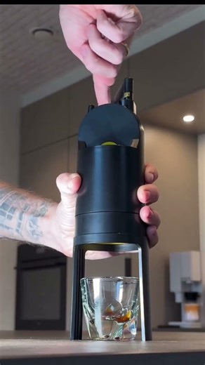 Portable Espresso Maker ☕ Perfect Coffee Shot in Seconds! #shorts #coffee #coffeelover #coffeegrinds