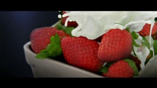 Häagen-Dazs Fruit Collection TV Spot, 'Peaches and Strawberries'
