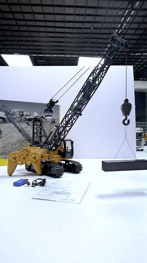 Don't underestimate this little HUINA 572 1/14 guy in the box! Unbox it and unlock the "Little Engineer" mode instantly. From now on, every corner becomes a construction site, and how to get things done is all up to you!#rctruck #rcexcavator #rccustom #rcradio #rcmodel #rc #creativefilm | Toucanhobby