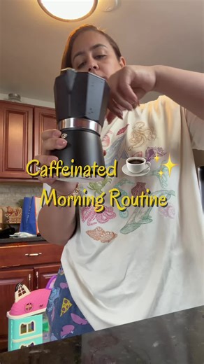 Tomándome un momento para mí ☕ Respirar, agradecer y seguir. #morningcoffee #ugc #ugccreator #coffeetime #morningvibes