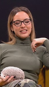 243K views · 2.8K reactions | Mimi Mercedez pred nastup na PZE otkrila da je dobila jeziv poklon na kućnu adresu! Celu emisiju “Ispovest” pogledajte na Jutjub kanalu Nova.rs | Nova.rs showbiz | Facebook