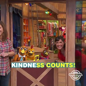 Teach your kiddos how to be kind with this sing along from #TheChicaShow! 🐤 🎵 | Universal Kids