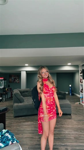 Backpack Makes Her Dance Comeback!