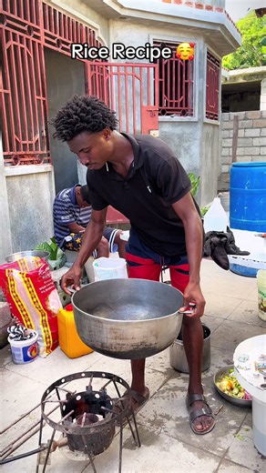 Delicious Diri Kole Recipe with Pwa Tchous