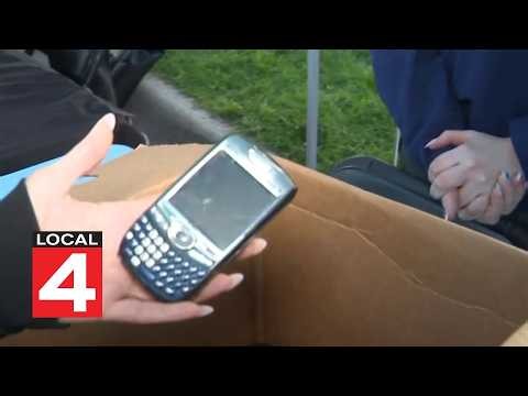 Go 4 It: Trade your old electronics for free Zoo tickets
