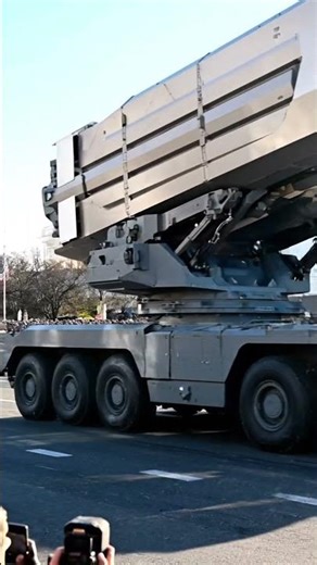 China vs United States: Comparing Modern Military Parades and Advanced Military Equipment AI 5