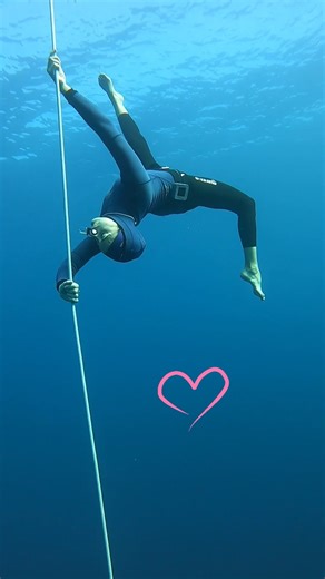 Freedive N Egypt | From struggle to flow 🤍 She came to freediving already carrying a dancer’s body — grace, rhythm, awareness — but equalization was her... | Instagram