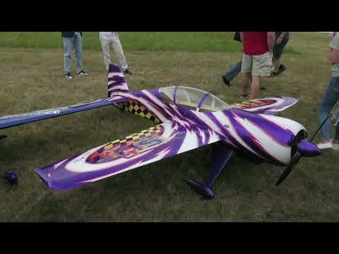 Obří modely letadel v Olomouci EXFC