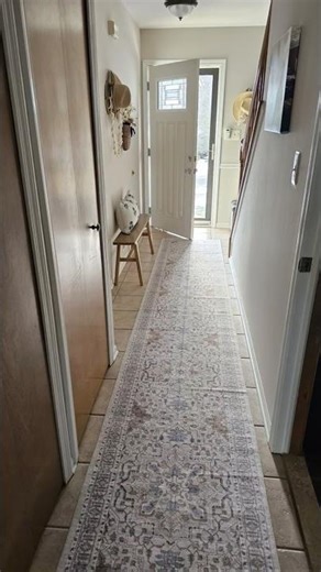 Cottage Entryway #shortsfeed #homedecor #cottage