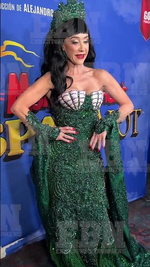 Susana Zabaleta luce espectacular en su regreso al teatro en "Spamalot" 🎭❤️ #susanazabaleta