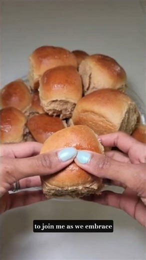Freshly Milled Dinner Rolls From Scratch (Easy Dinner Rolls) #homemadebread #freshmilledflour