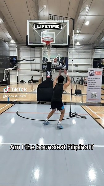 Filipino Basketball Player's Incredible Vertical Jump