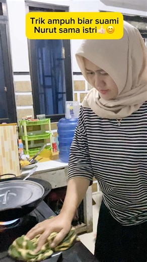 #videolucu #ngakak #kocak #komedi #pasutri ##couple #funnyvideo #shortvideo #reels