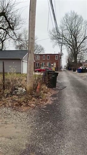 Tepe Murders: I went to where the person of interest walked through the alley. Here’s part of it!