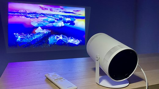 Samsung Freestyle LFF3C im Test: Kleiner Beamer, epische Bilder
