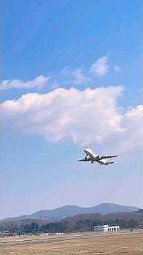 2026.3.24 函館空港J-Air チャーター便Embraer ERJ-170-100 E170 (JA220J) 函館空港➡︎ 山口宇部空港