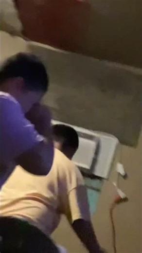 Bro￼ Started Clapping With ￼ His Cheeks 😭✌️