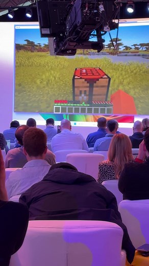 CoPilot with GPT40 can help you play minecraft! #microsoft #ai #minecraft