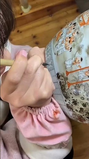 Traditional Porcelain Art: Meticulous Handcrafted Decoration