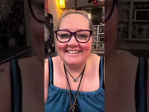 Spirituality Made Easy | Spirit Animals – Symbolism, Guidance & Soul Messengers 🦋🐺