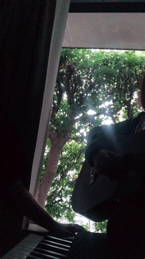 ギターのチューニング違いますね😇今回も友達に歌ってもらいました‼️ #3パーセント #さとう #ギター #弾き語り女子 #アコギ