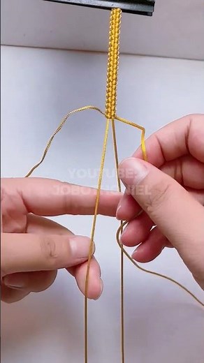 How to Make Thread Bracelets at Home (Easy & Fast)