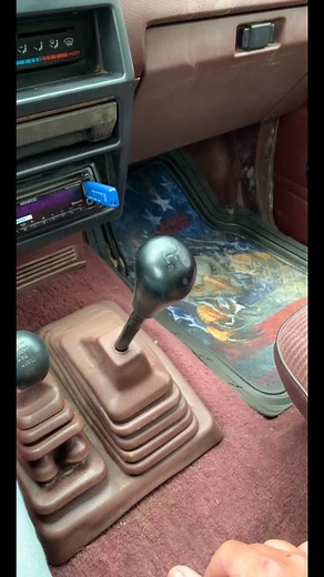 Wanna know how to drive fast on a stick shift this video is for you #fyp #foryoupage #stickshift #iwannagofast #rickyboddy #ifuaintfirstyoulast