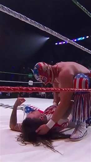 WWE Australia on Instagram: "El Grande Americano shakes hands with Rey Mysterio 👀 #GuerraDeTitanes"