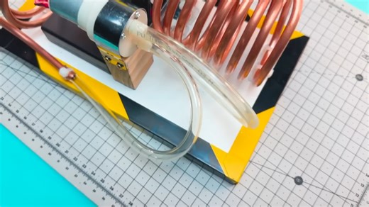 在家轻松快捷地制作一台属于你自己的空调！Make your own air conditioner at home easily and quickly!