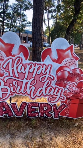 ❤️❤️ | Busy Bee Yard Cards