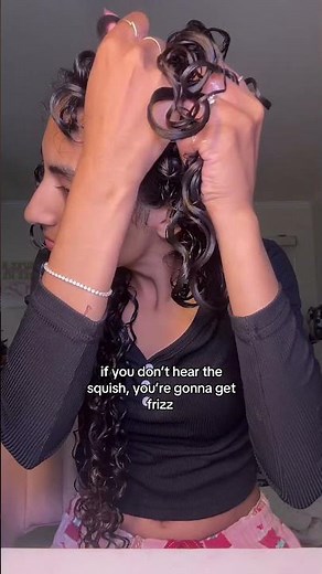 #females #curlyqueen #curlyhair #hairtok #curlconfidence #hairtexture #grwm