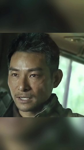 Time moves faster inside the tunnel 😳 #film #moviereview | movie