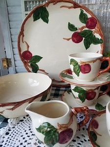 Beautiful 1940s Franciscanware Apple Dishes. This Selection of Vintage Red Apple Franciscan Ware Belongs in Your Cottage Kitchen. - Etsy