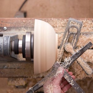 1.5M views · 908 reactions | Watch this lathe turn a block of wood into a bowl you’ll love. Crafted by Oandi Design | Tastemade Home | Facebook